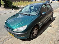 Peugeot - 206 - 1.4 gentry - car - 2001 - afbeelding 14 van  18