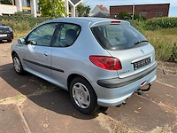 Peugeot - 206 - car - 2002 - afbeelding 3 van  27