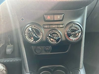 Peugeot - 208 - personenauto - 2018 - afbeelding 17 van  26