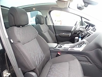 Peugeot - 3008 - personenauto - afbeelding 4 van  25