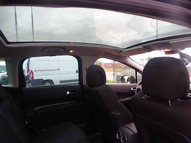 Peugeot - 3008 - personenauto - afbeelding 5 van  25