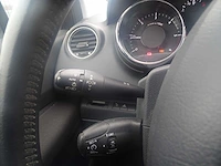 Peugeot - 3008 - personenauto - afbeelding 14 van  25