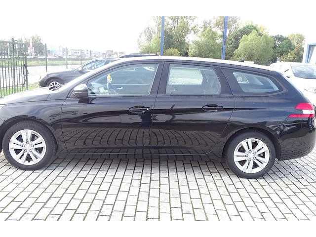 Peugeot - 308 sw - personenauto - afbeelding 11 van  17