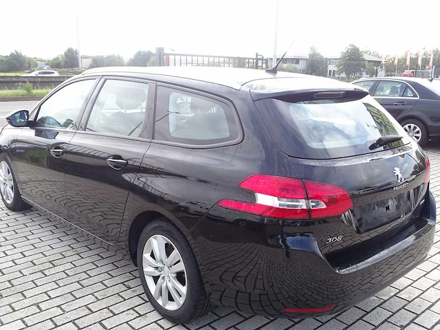 Peugeot - 308 sw - personenauto - afbeelding 12 van  17