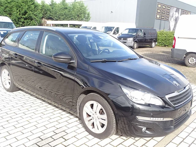 Peugeot - 308 sw - personenauto - afbeelding 16 van  17