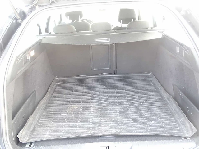Peugeot - 308 sw - personenauto - afbeelding 17 van  17