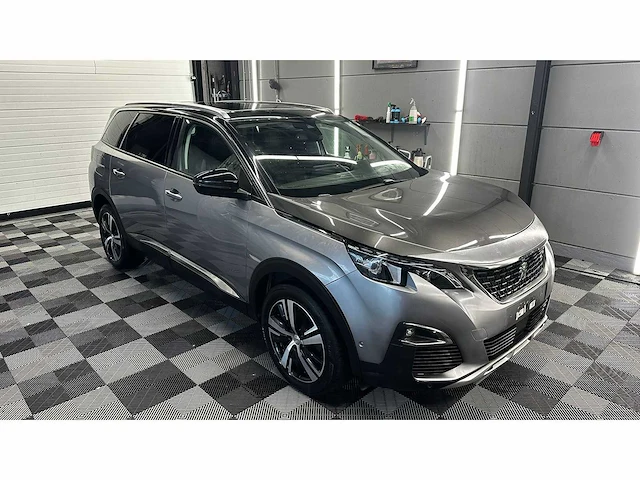 Peugeot - 5008 - gt-line - personenauto - afbeelding 1 van  31