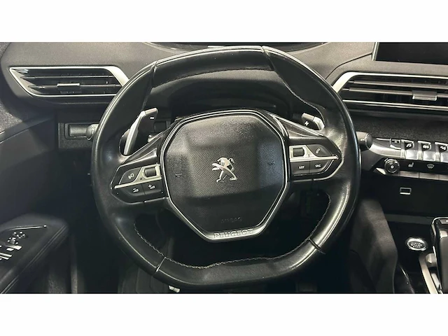 Peugeot - 5008 - gt-line - personenauto - afbeelding 27 van  31