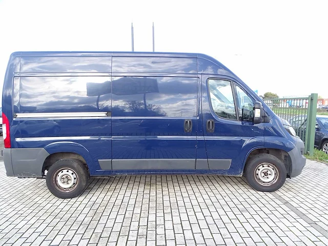 Peugeot - boxer - bedrijfswagen - afbeelding 17 van  21