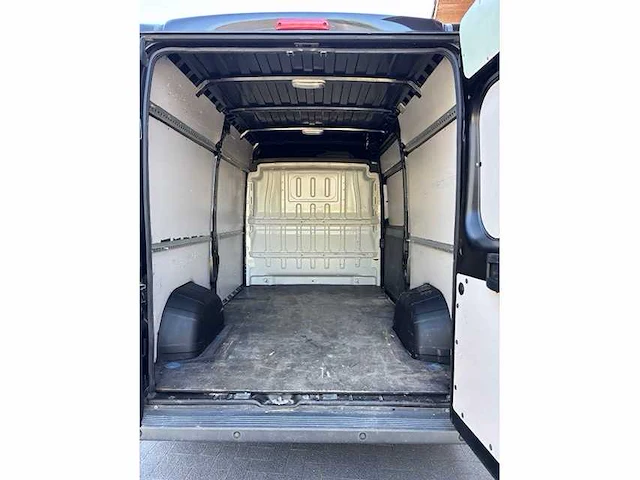 Peugeot - boxer - y - van - afbeelding 14 van  18