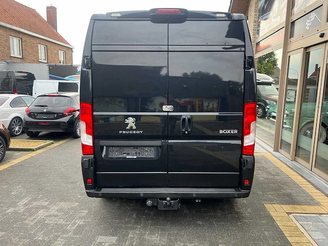 Peugeot - boxer - y - van - afbeelding 15 van  19