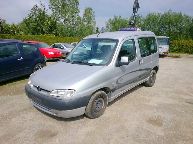 Peugeot - partner - personenauto - 2001 - afbeelding 2 van  9