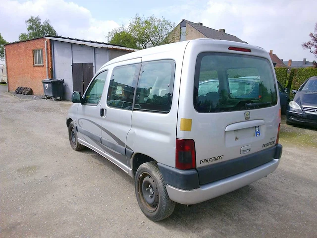 Peugeot - partner - personenauto - 2001 - afbeelding 3 van  9