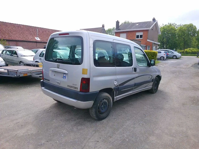 Peugeot - partner - personenauto - 2001 - afbeelding 4 van  9