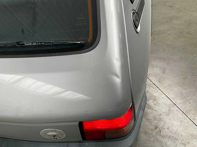 Peugeot - personenauto - afbeelding 4 van  27