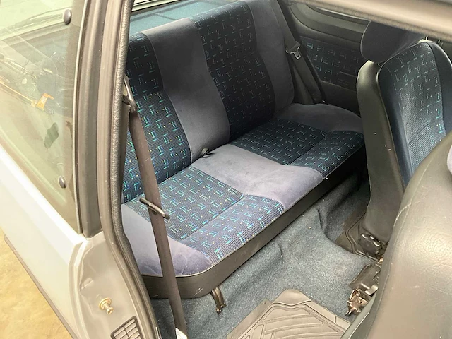 Peugeot - personenauto - afbeelding 9 van  27