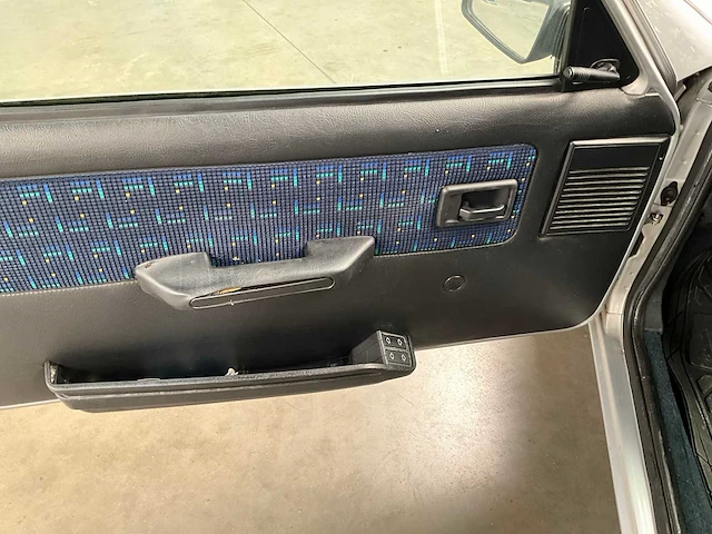 Peugeot - personenauto - afbeelding 13 van  27