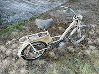 Peugeot 102 brommer - afbeelding 9 van  14