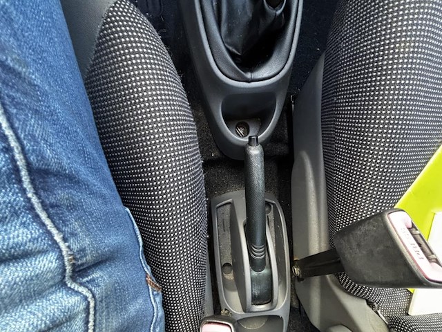 Peugeot 107 1.0i 12v trendy,2008 - afbeelding 6 van  27