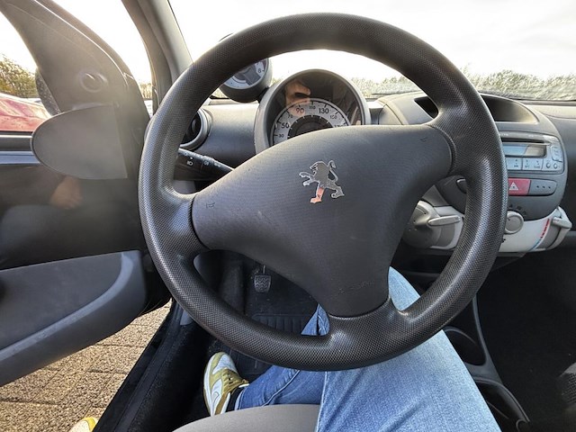 Peugeot 107 1.0i 12v trendy,2008 - afbeelding 7 van  27