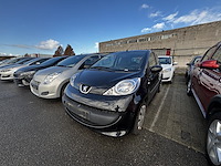 Peugeot 107 1.0i 12v trendy,2008 - afbeelding 1 van  27