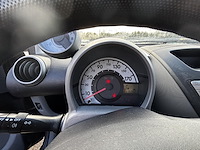 Peugeot 107 1.0i 12v trendy,2008 - afbeelding 27 van  27