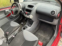 Peugeot 107 personenauto benzine - afbeelding 18 van  22