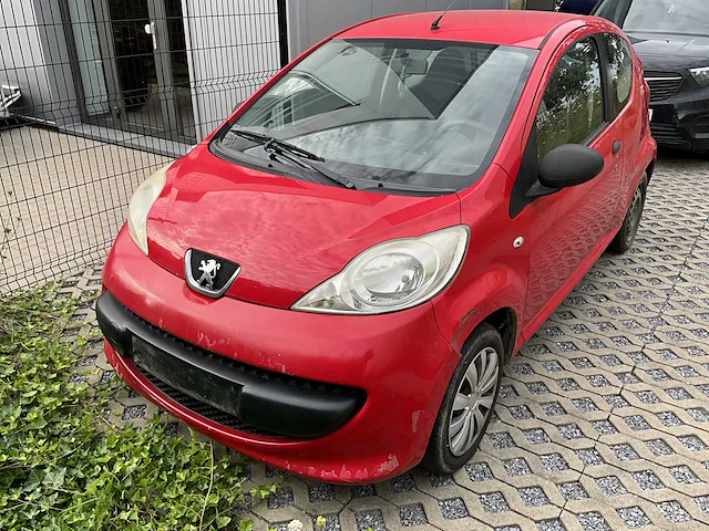 Peugeot 107 personenauto benzine - afbeelding 1 van  22