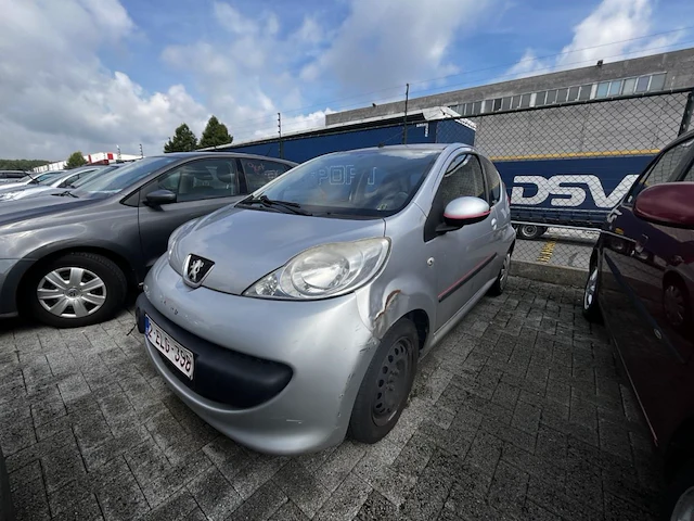 Peugeot 107,2006 - afbeelding 1 van  44