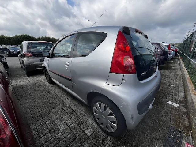 Peugeot 107,2006 - afbeelding 41 van  44