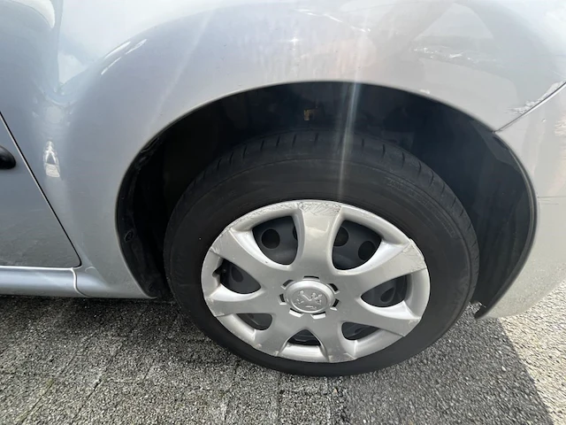 Peugeot 107,2010 - afbeelding 14 van  31