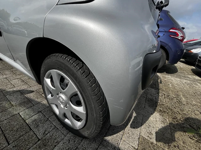 Peugeot 107,2010 - afbeelding 25 van  31