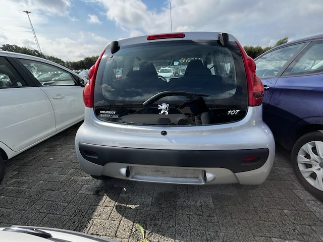 Peugeot 107,2010 - afbeelding 27 van  31