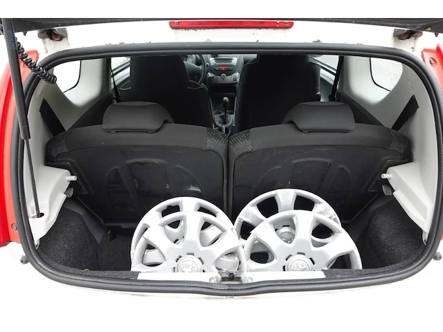 Peugeot 107 - afbeelding 5 van  15