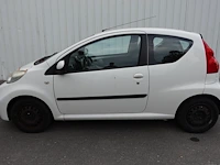 Peugeot 107 - afbeelding 1 van  15