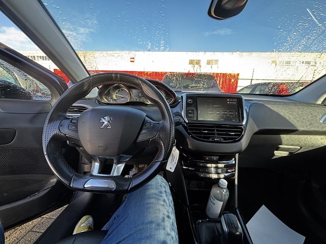 Peugeot 2008 1.2 puretech gt line s&s,2017 - afbeelding 2 van  27