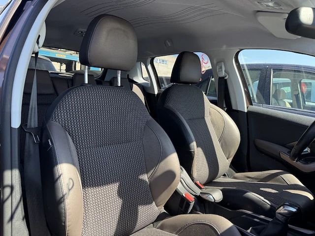 Peugeot 2008 1.2i puretech allure s&s 82, 2015 - afbeelding 21 van  25