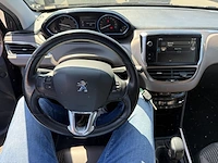 Peugeot 2008 1.2i puretech allure s&s 82, 2015 - afbeelding 8 van  25