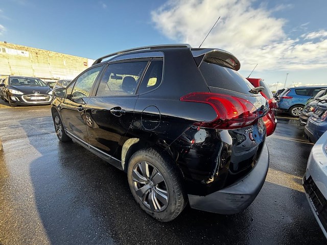 Peugeot 2008 1.2i puretech style,2017 - afbeelding 25 van  29