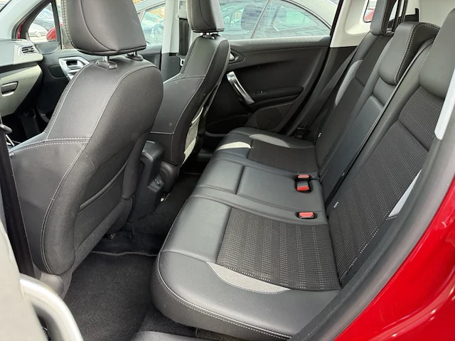 Peugeot 2008 1.6 bluehdi allure 100,2018 - afbeelding 10 van  23
