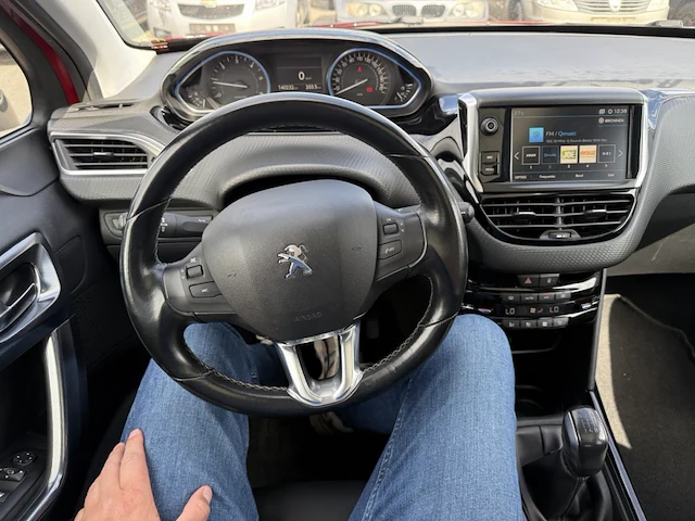 Peugeot 2008 1.6 bluehdi allure 100,2018 - afbeelding 22 van  23