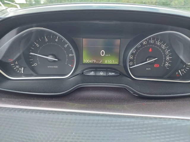 Peugeot 2008 2008 1.2i puretech active 82, 2014 - afbeelding 9 van  37