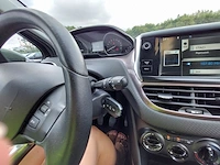 Peugeot 2008 2008 1.2i puretech active 82, 2014 - afbeelding 13 van  37