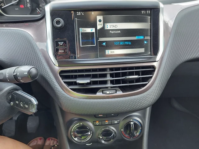 Peugeot 2008 2008 1.2i puretech active 82, 2014 - afbeelding 14 van  37
