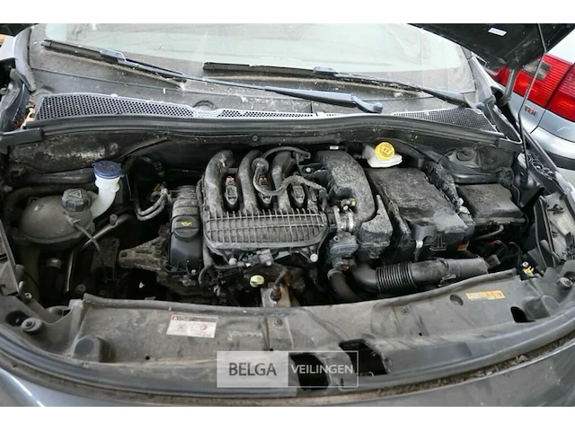 Peugeot 2008 - afbeelding 12 van  13