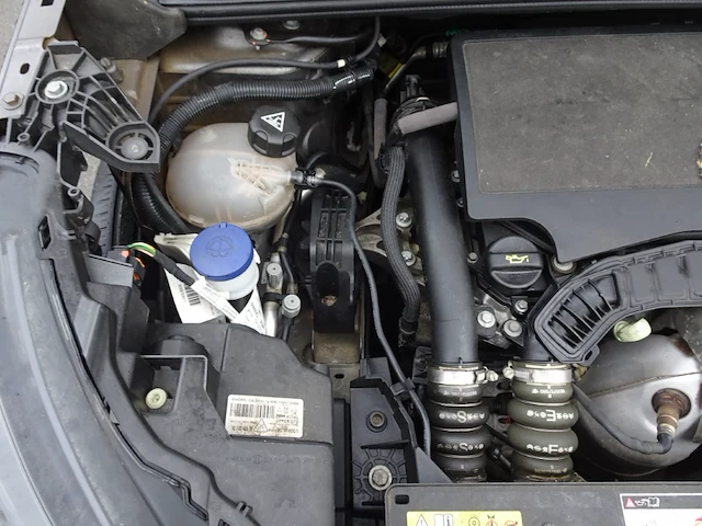 Peugeot 2008 - afbeelding 31 van  42