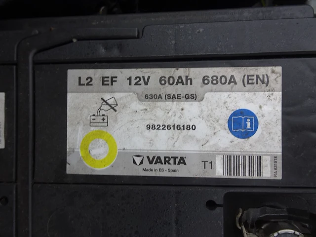 Peugeot 2008 - afbeelding 32 van  42