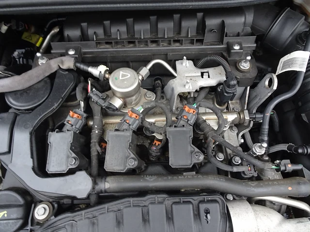 Peugeot 2008 - afbeelding 36 van  42