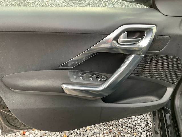 Peugeot 2008 - afbeelding 14 van  14
