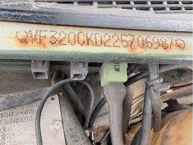 Peugeot 205 1.4 génération 1998 - afbeelding 8 van  18